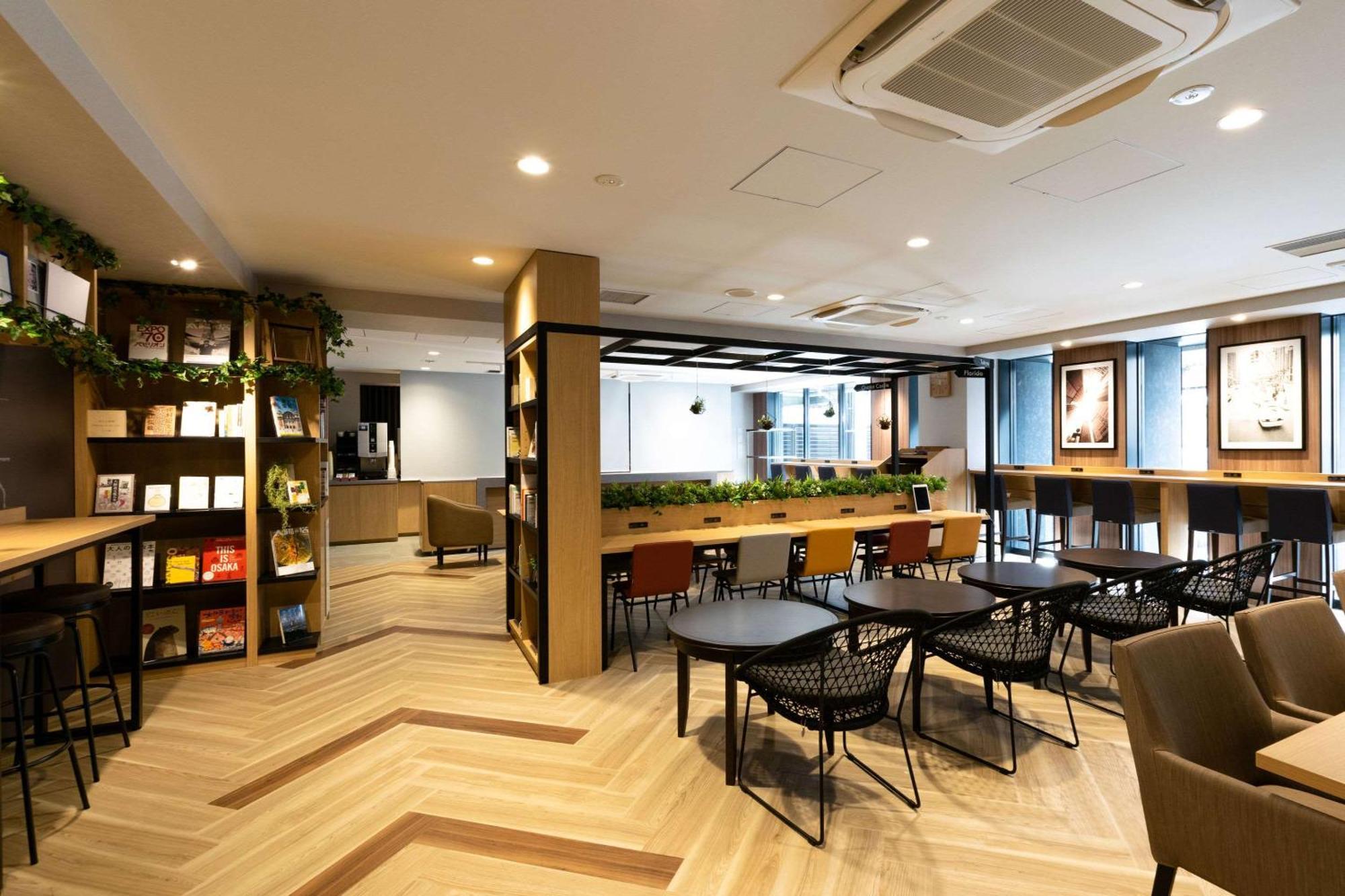 Comfort Hotel Shin-Osaka Exteriör bild